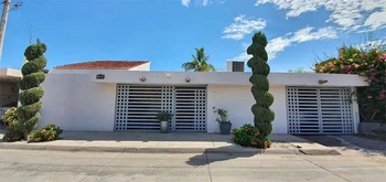 13_1605 | En Renta bonita Casa Amueblada, Fraccionamiento Cuauhtémoc. | GCI Bienes Raíces