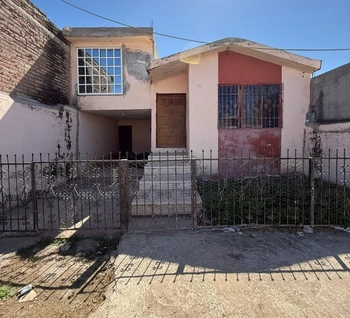 5_3123 | CASA EN VENTA FRACC EL PARQUE | GCI Bienes Raíces